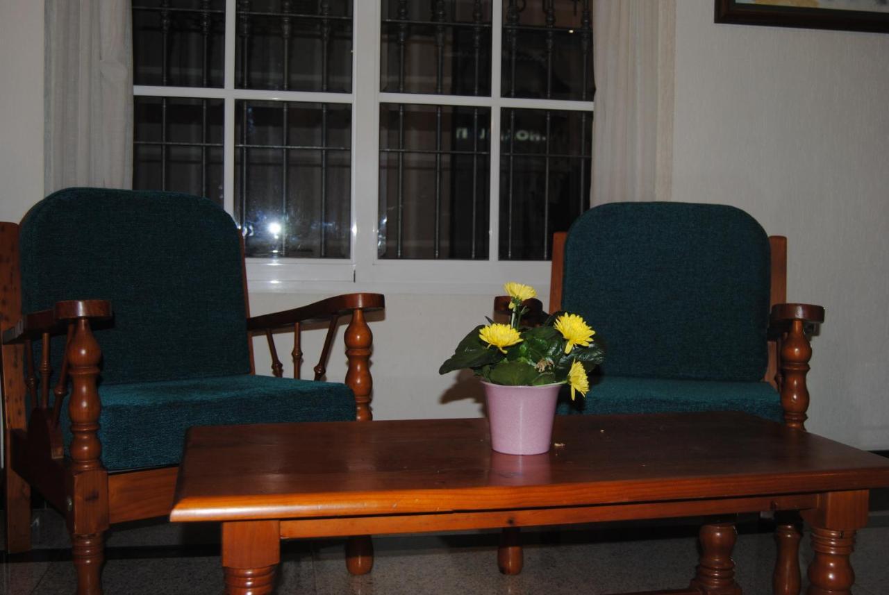 Hostal Italia Fuengirola Esterno foto